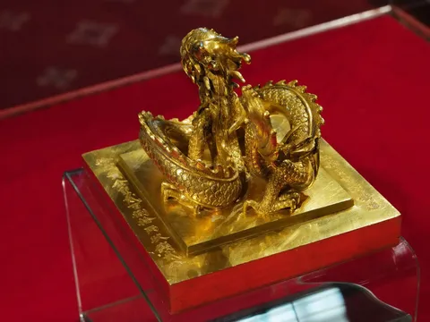 Loạt cổ vật của người sở hữu ấn 'Hoàng đế chi bảo'