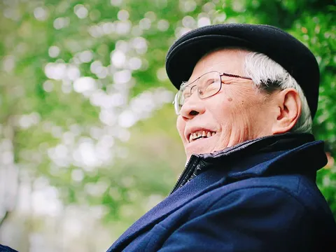 NSND NGÔ MẠNH LÂN - TỪ HỘI HỌA ĐẾN MÀN ẢNH: HƯƠNG THƠM ĐỂ LẠI CHO ĐỜI
