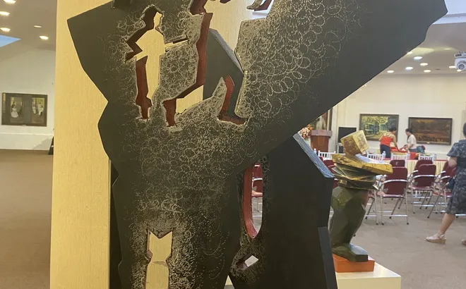 Triển lãm Mỹ thuật thủ đô năm 2023, có gì mới ?