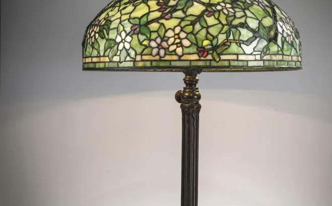 HAI TÁC PHẨM ĐÈN TIFFANY STUDIOS SẮP ĐẤU GIÁ TẠI ĐỨC – NGÀY 1.7.2025